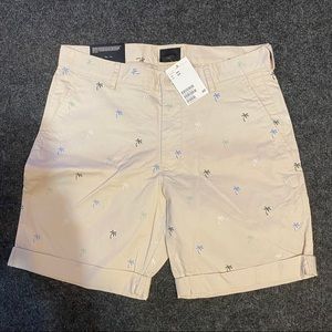 khaki shorts